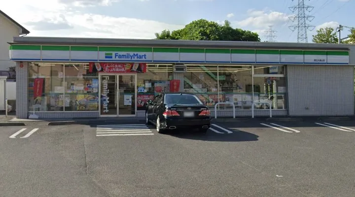 ファミリーマート港北大倉山店 497m