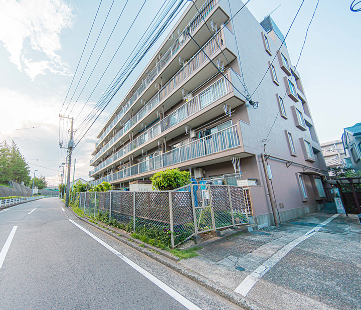 ライオンズマンション長津田第2外観