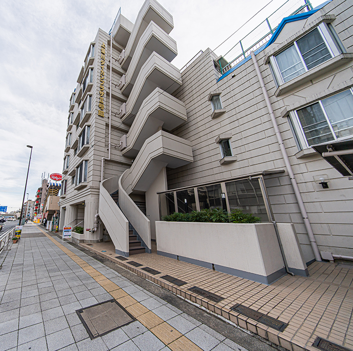 上星川ダイカンプラザ弐号館外観