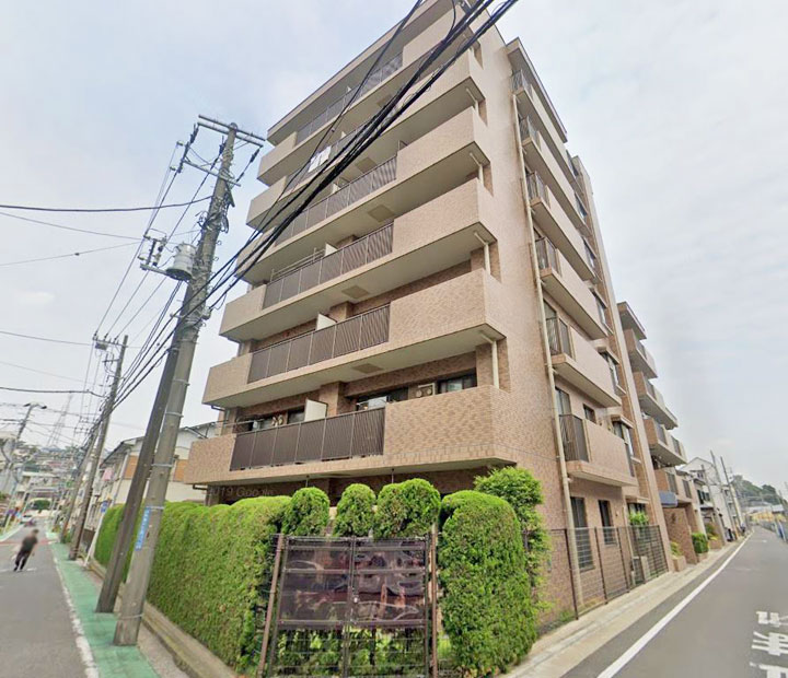 上大岡中里パークホームズ外観