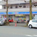 ローソン鴨志田町店950m(周辺)